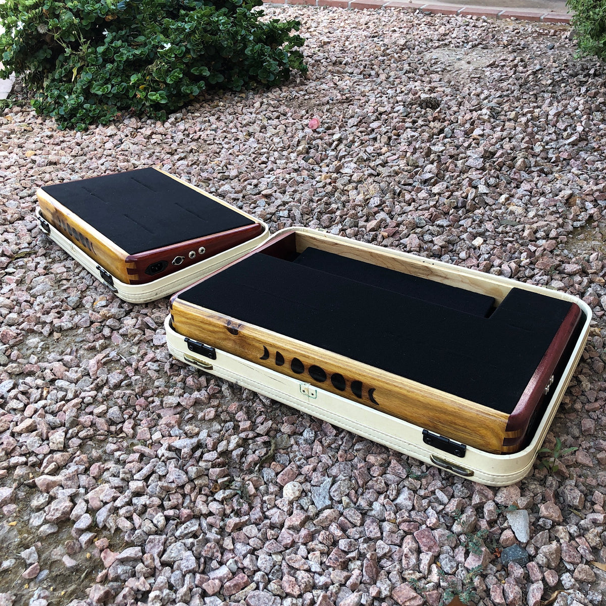 Custom Suitcase Pedalboard – Moon Custom Cabinetry