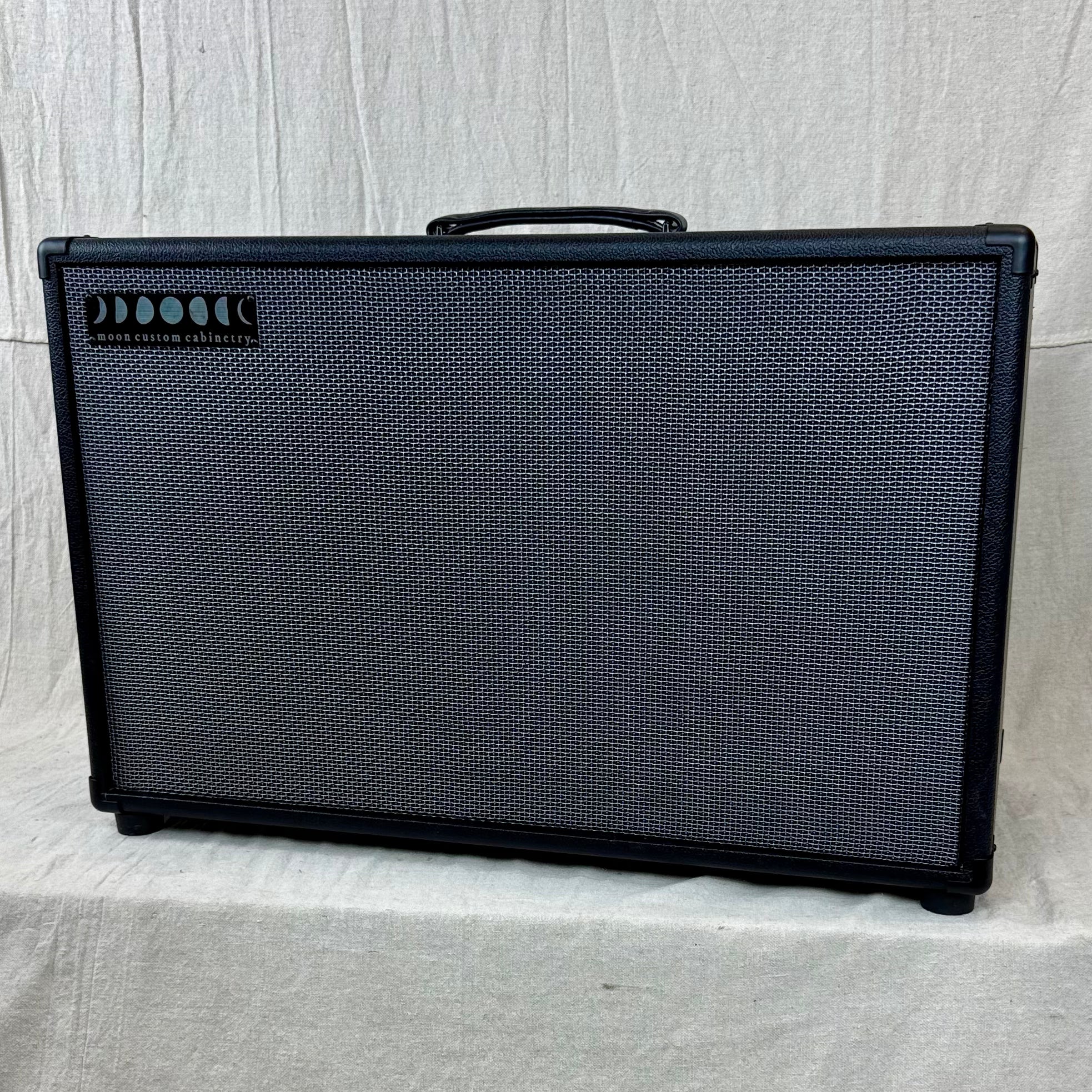 2x12 TL806 "Thiele" Guitar Cabinet