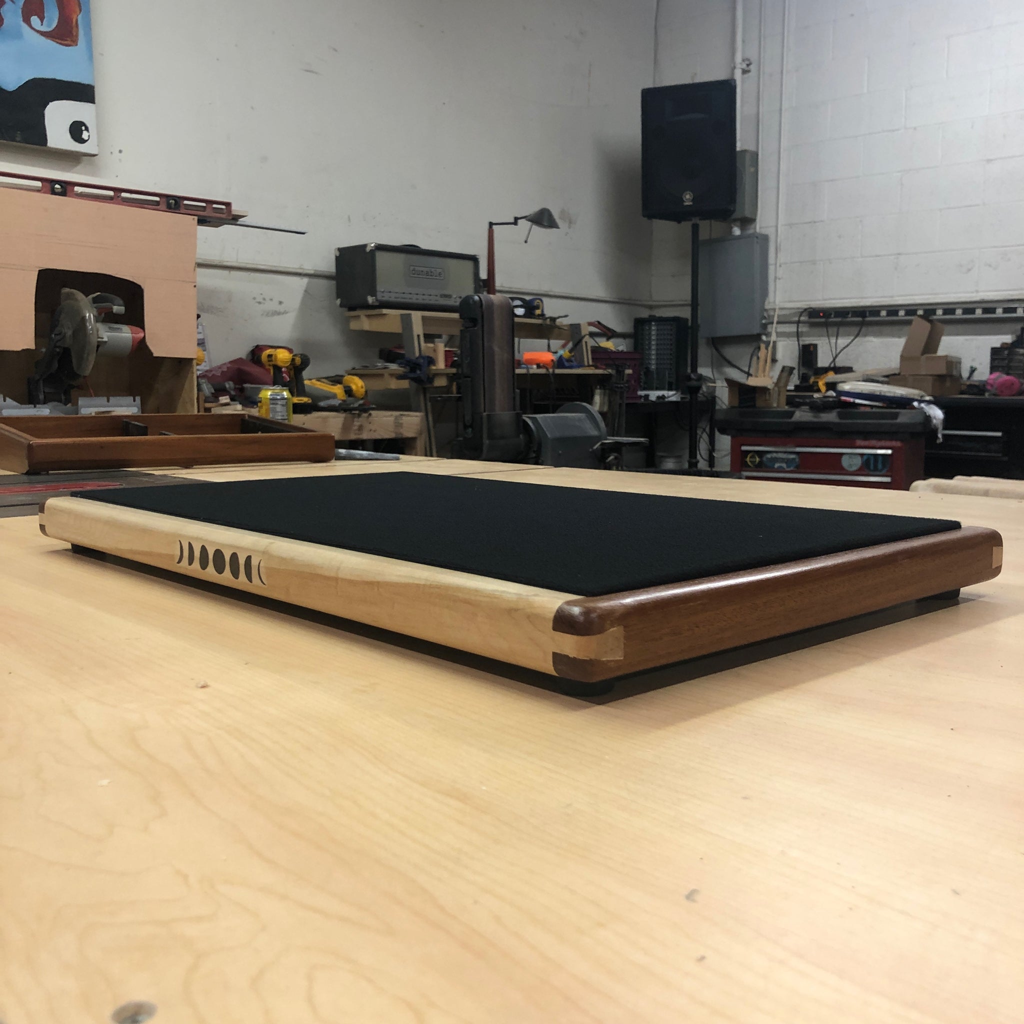 flat pedal board Custom Flat Pedalboard – Moon Custom Cabinetry